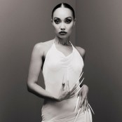 Black and white image of leigh anne