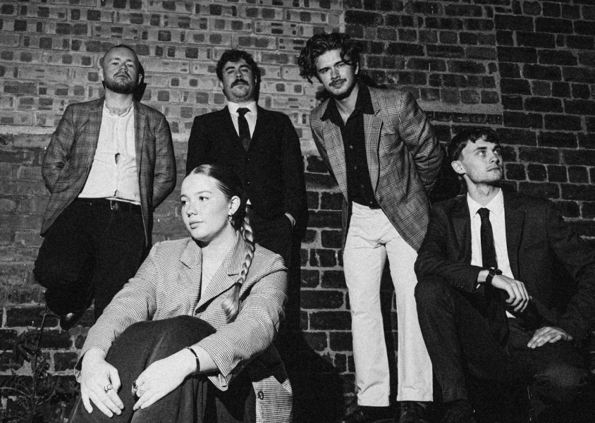 Vanderlye looking suavex